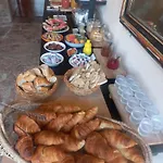 La Maison Des Peyrat فندق 3*