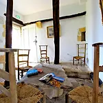 La Maison Des Peyrat 3*