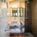 La Maison Des Peyrat فندق 3*