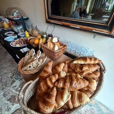 La Maison Des Peyrat 3*