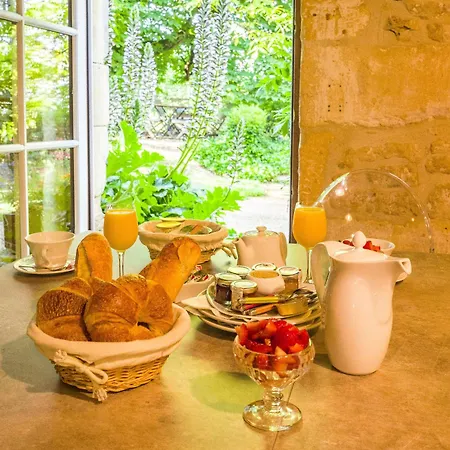 La Maison Des Peyrat Hotel 3*