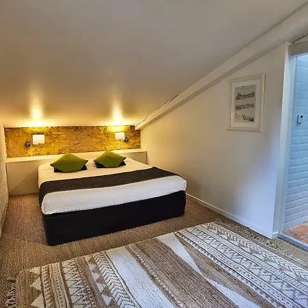 La Maison Des Peyrat 3*