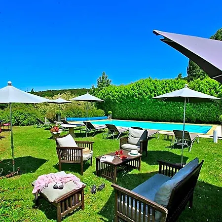 La Maison Des Peyrat 3*