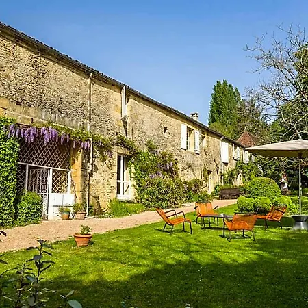 Hotell Hotel La Maison Des Peyrat 3*