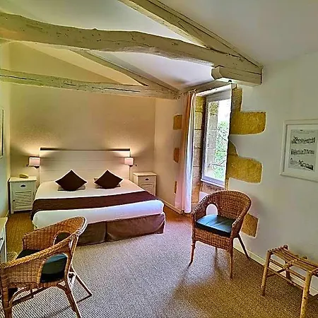 La Maison Des Peyrat Szálloda 3*