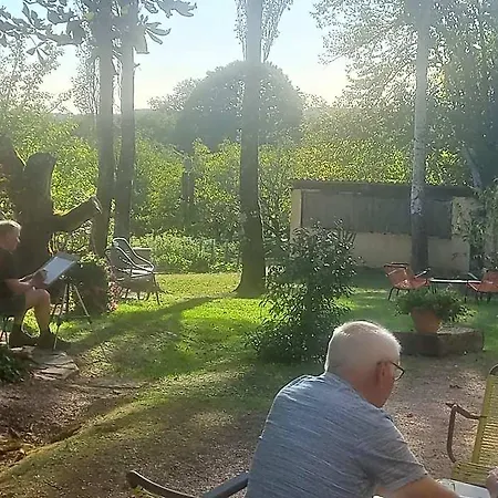 La Maison Des Peyrat فندق 3*