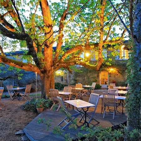 Hotel La Maison Des Peyrat 3*