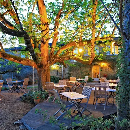 Hotel La Maison Des Peyrat 3*