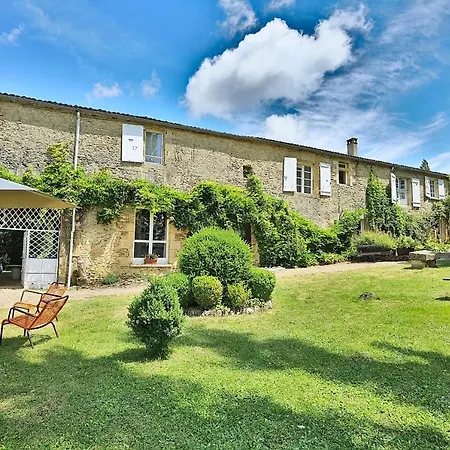 La Maison Des Peyrat Hotel 3*