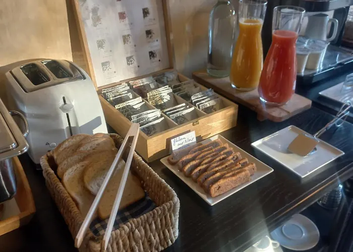 Hotel La Maison Des Peyrat 3*