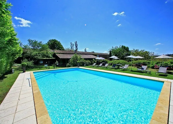 La Maison Des Peyrat Hotel 3*